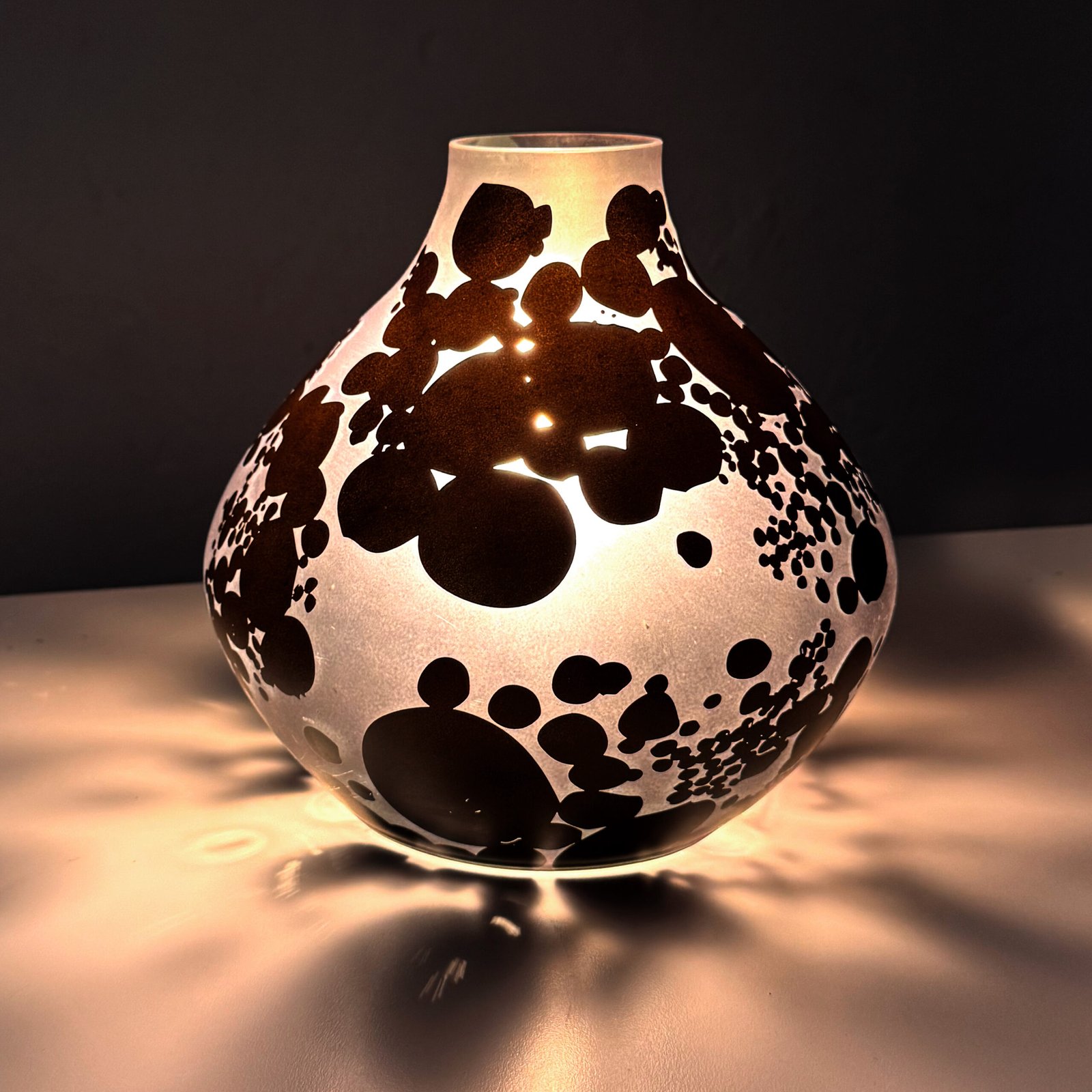 IKEA KOPPAR Table Lamp – Frosted / Spotted Black - Image 3